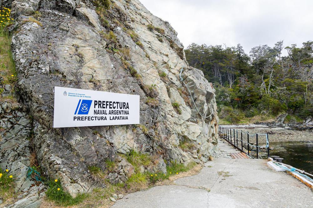 32094042-b4d2-49d6-bde1-3634e7135ee2