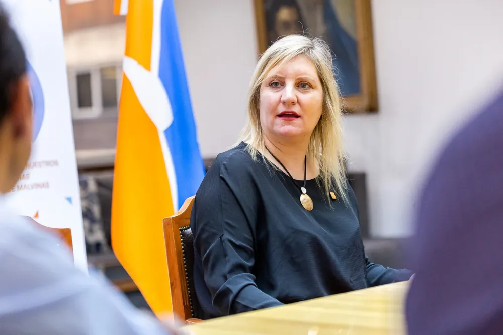 fb8814fa-635e-48ab-af4a-1647adf65127