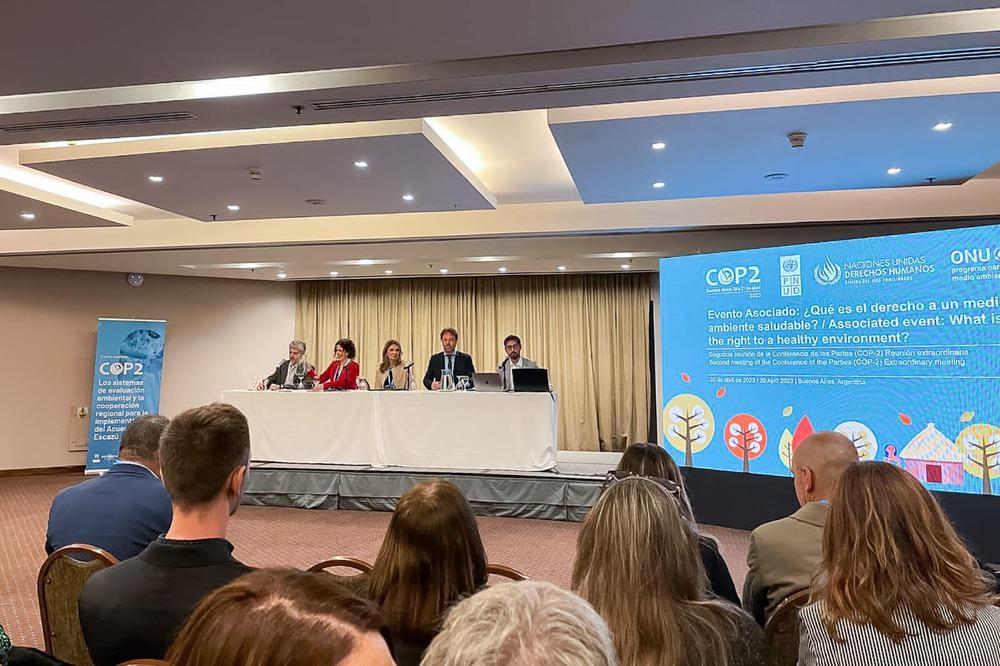 51FAC3F6-067F-438D-A4F4-08CD1C9CA670