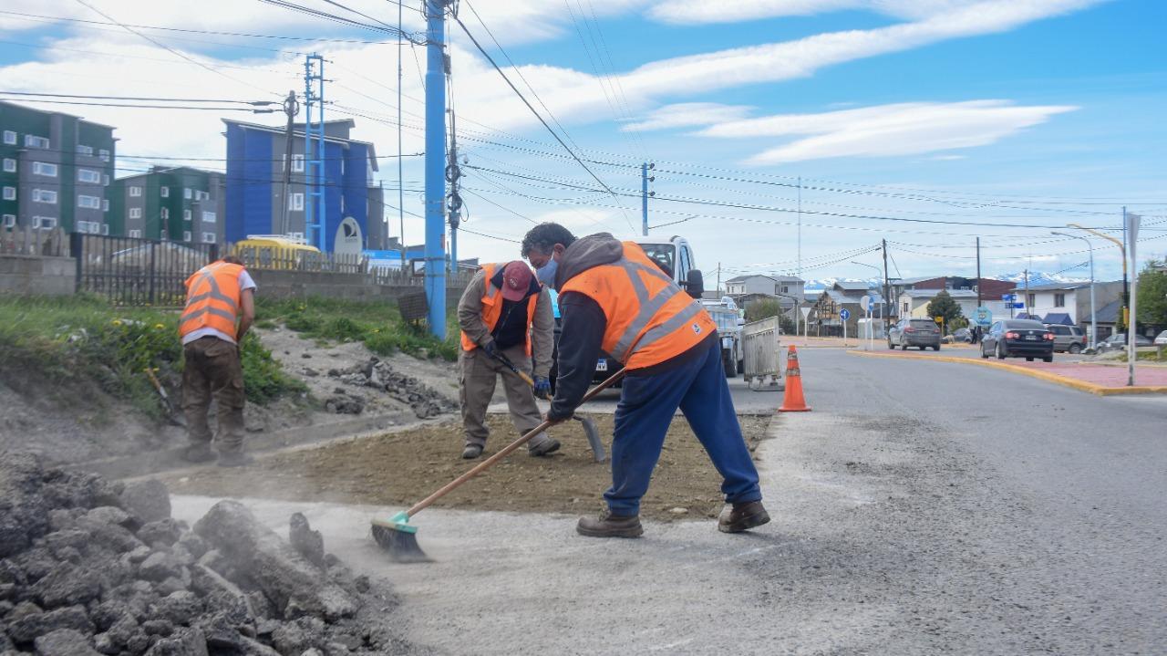 5fab1b51e5bc6f1f6bf8ecb6