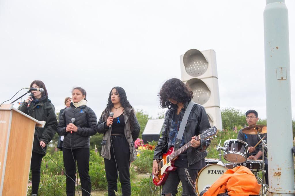 8B8D0CD1-B990-45F4-AEB3-FE14110DDBDF