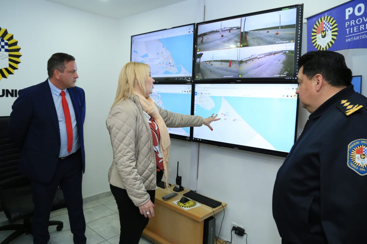 04 - 7a5ad85e-0922-4ed3-ac58-faaf6451e6c8