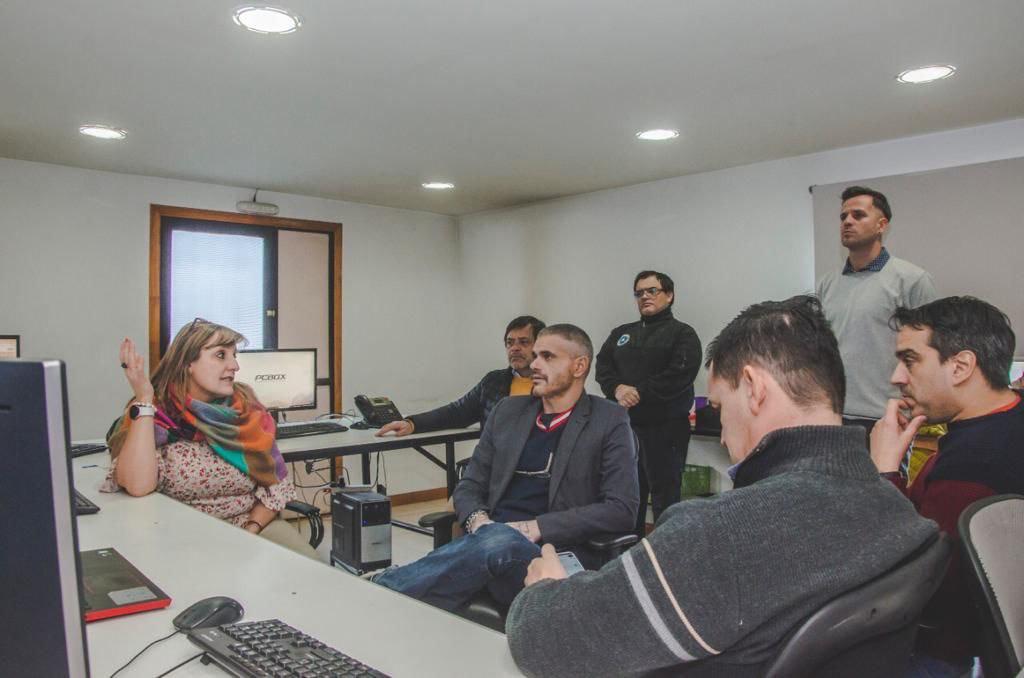 23A6E85B-EA1A-40BE-B3E6-FBEBF093A431