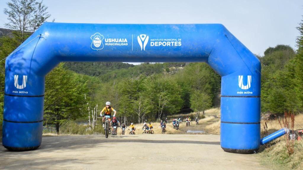 C0349D3A-8C79-4ECF-8A64-B420486D8B08