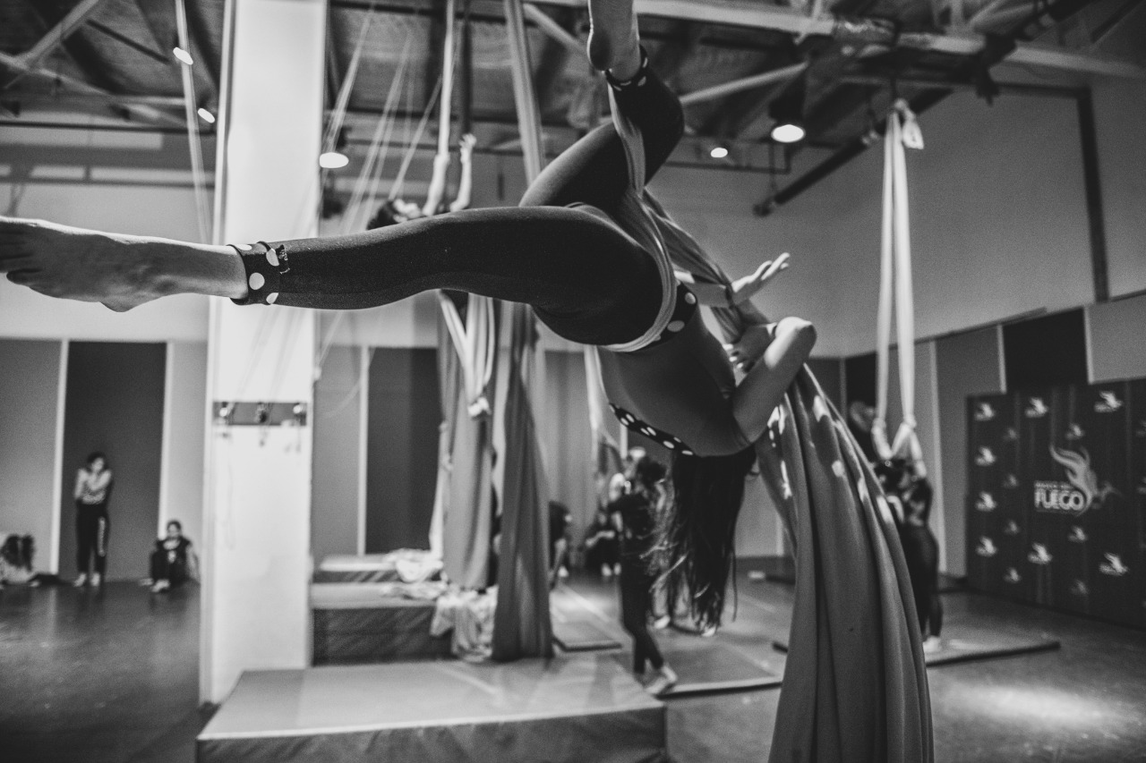 equipamiento a escuela de Acrotela 2