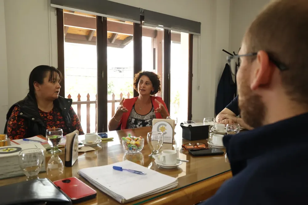 51aa2957-450f-4c59-bc4e-e0efe6c25032