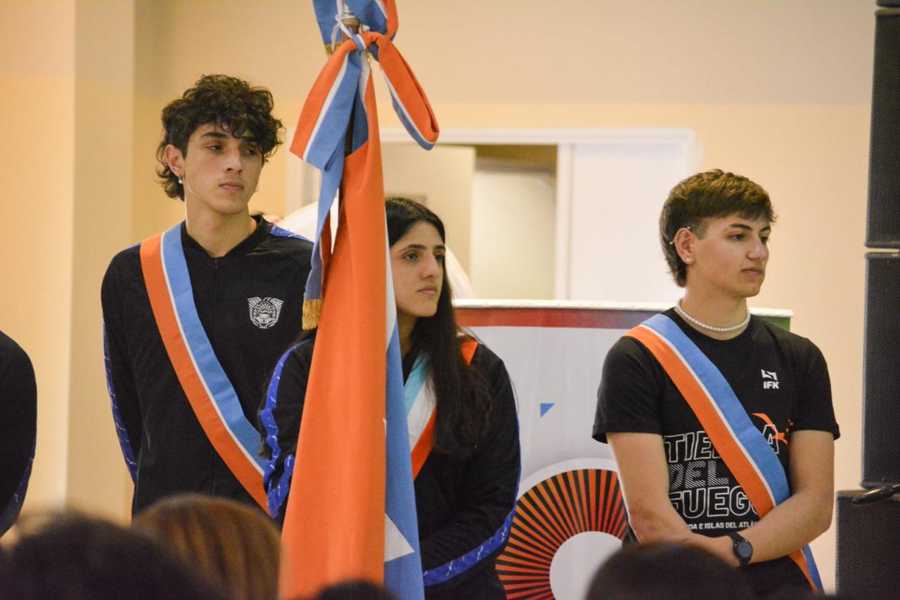 3FF0108A-B4D4-499C-8983-603FF6D13DF1