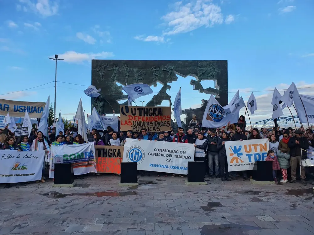 a8773c1f-b980-4635-8303-5c312f97f630