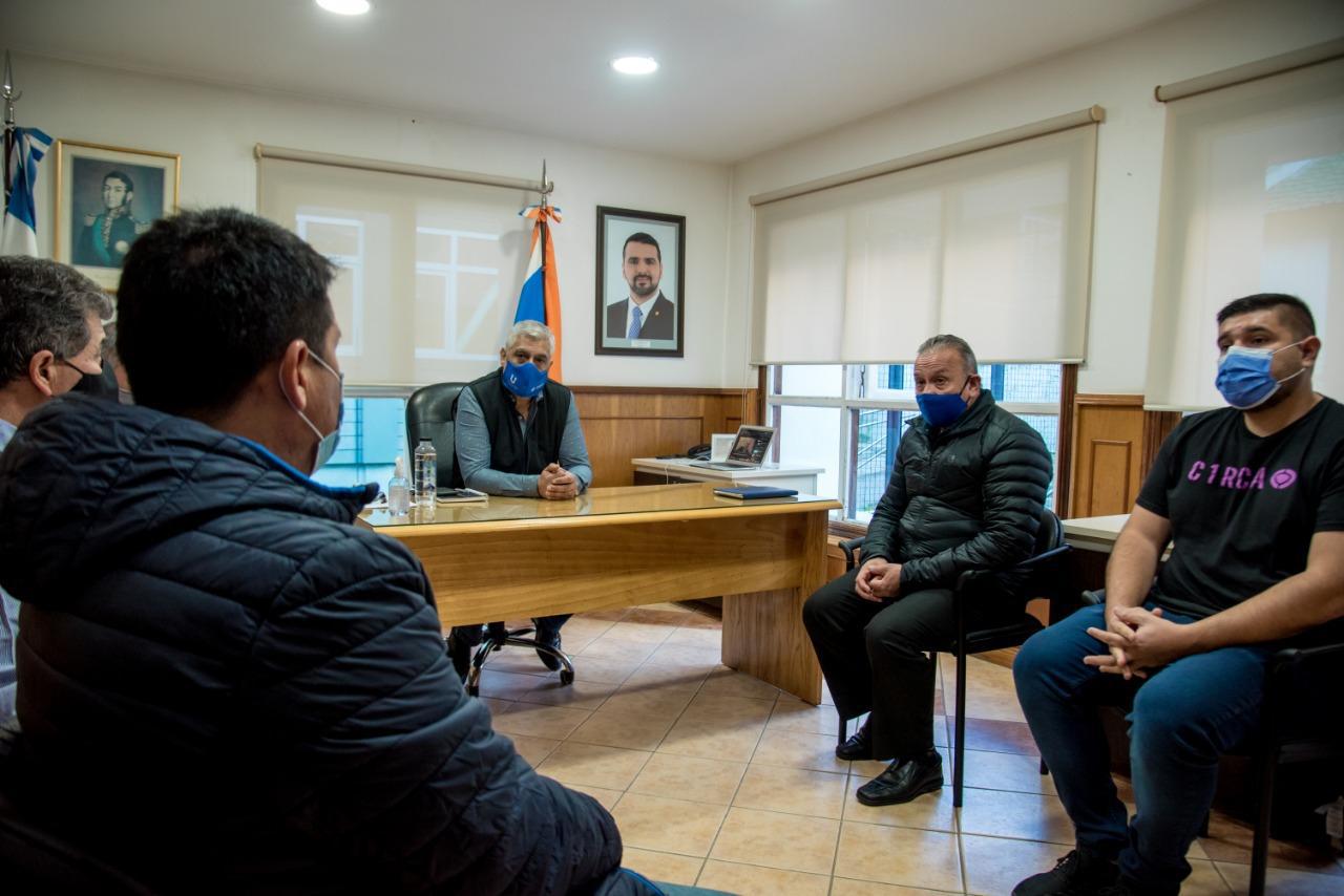 60cbcbf06529a6ab449576eb