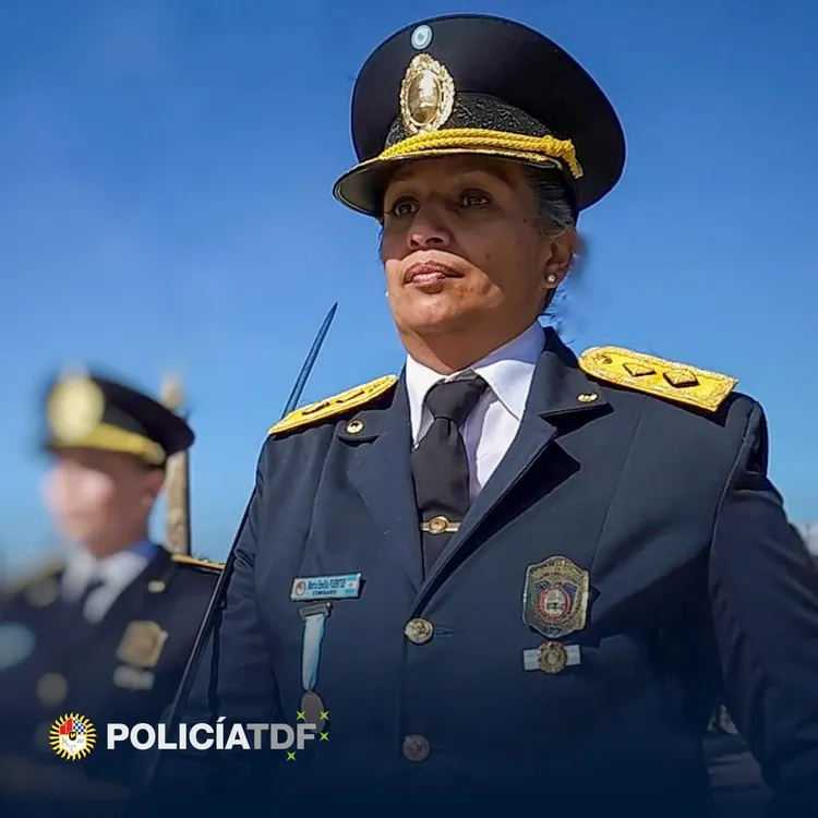 2b4b08c6-c6e9-41d3-b053-8265121e6d6a