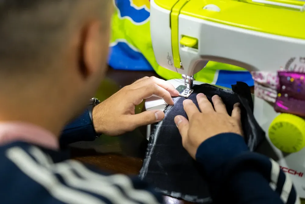 d3e6b3c4-3725-4d7e-a0ed-867872375133