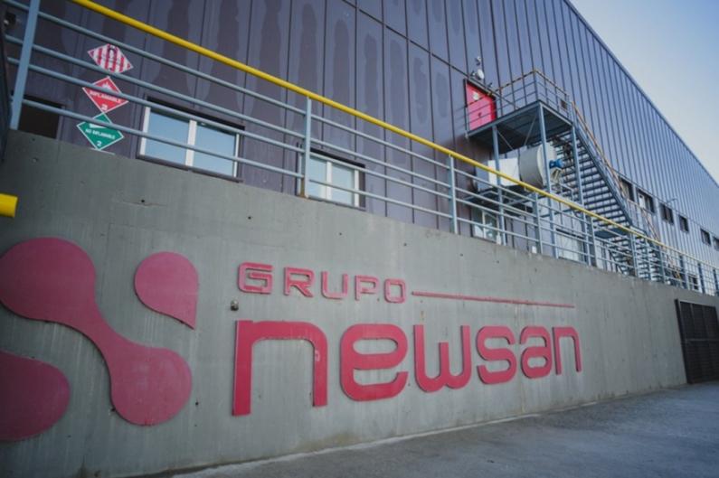 ampl_tierra-del-fuego-newsan-suma-400-trabajadores-por-demanda-extraordinaria-celulares-televisores_14329