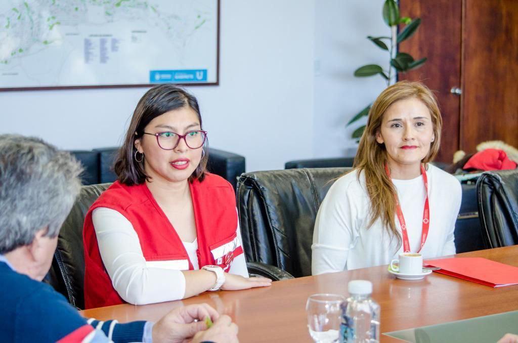 FAF5B6AD-F8E6-4A27-8D87-D9D85AB36FBC