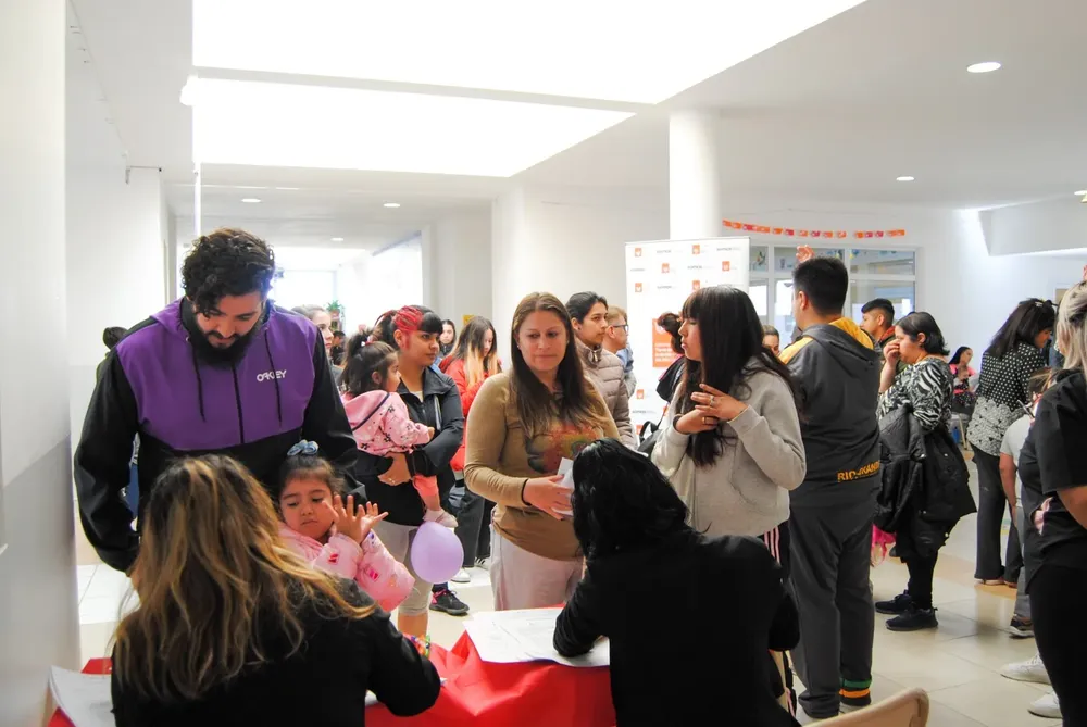 60d1e206-696b-40de-ab97-9bf4e4663372