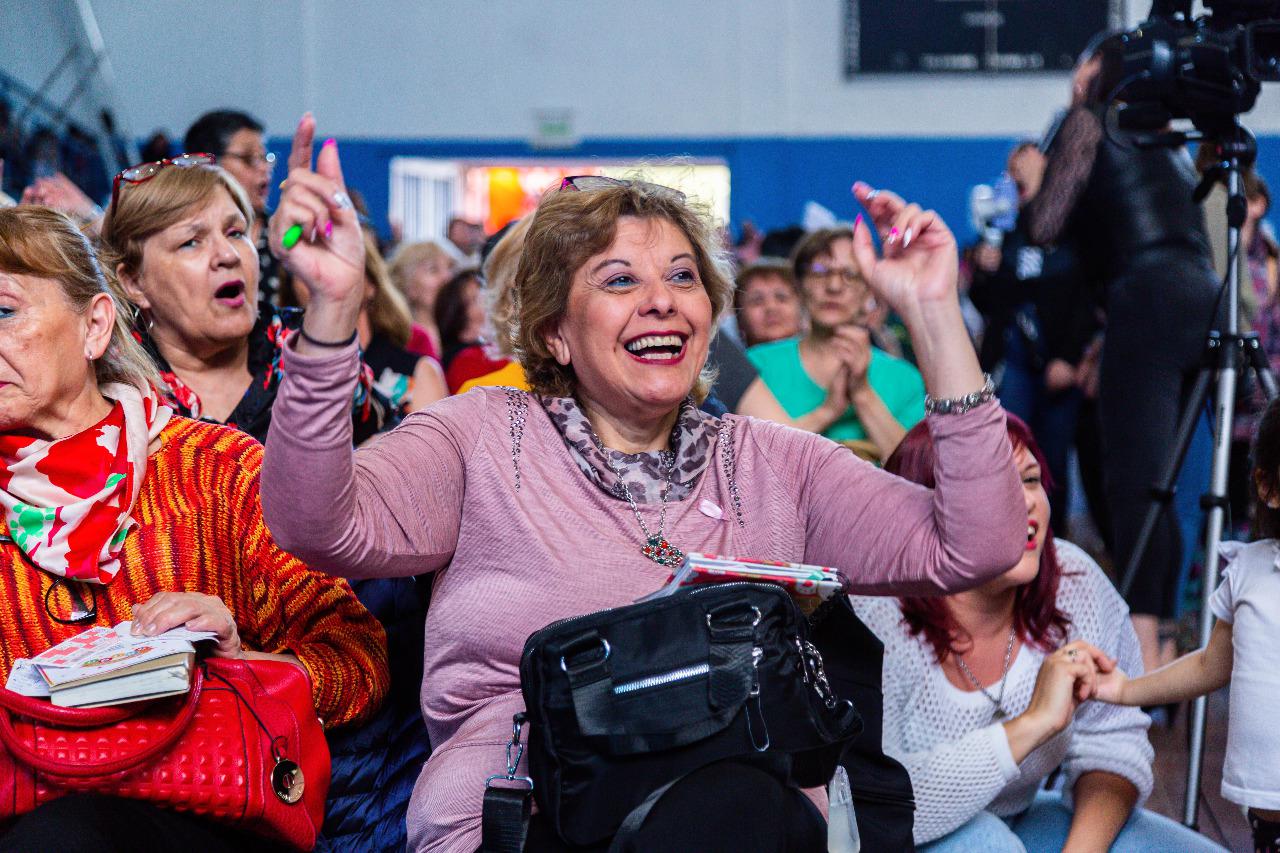 4CA1607E-D36C-4A41-8F1D-FD64A58B5A8D