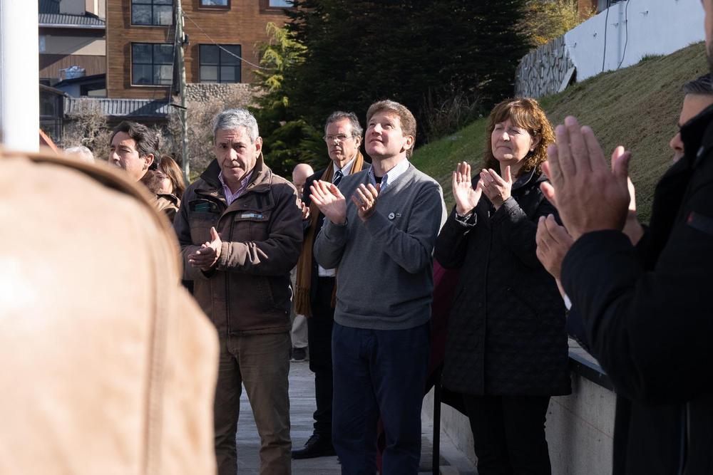 04369AA4-24A8-497B-9F9C-C375E06556B7