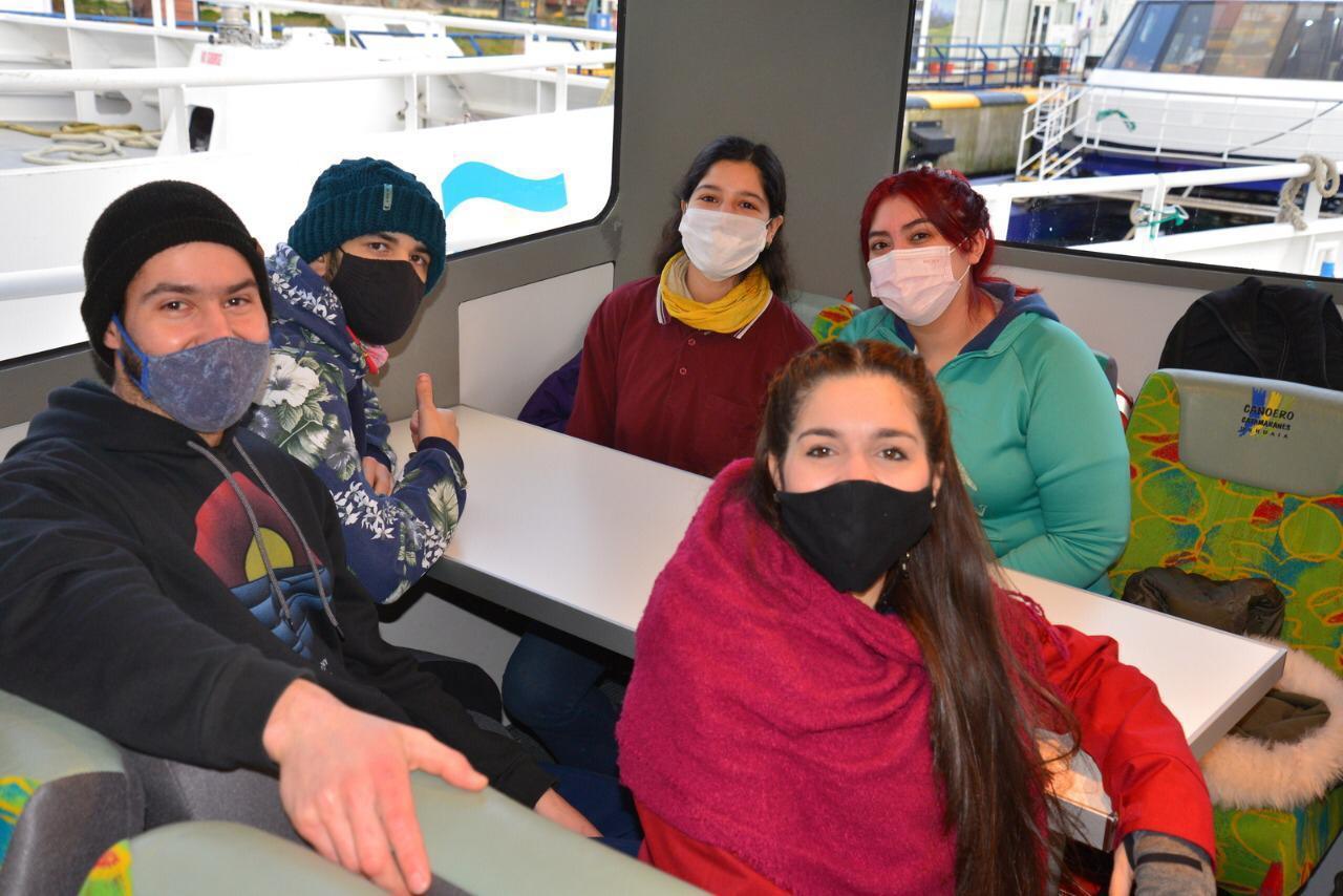 6121438bd12c46aa3c07fbda