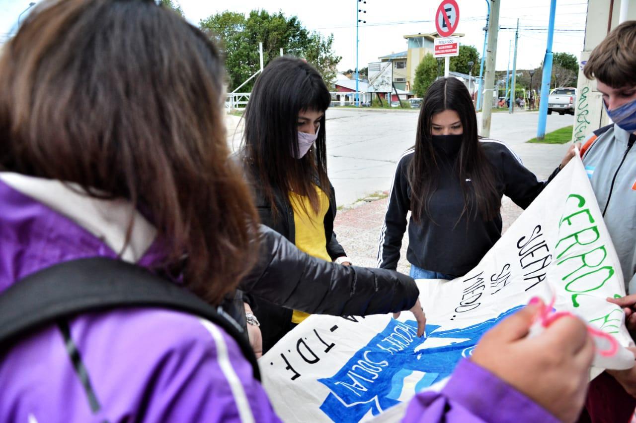 604a5688017aa7135fbe34ca