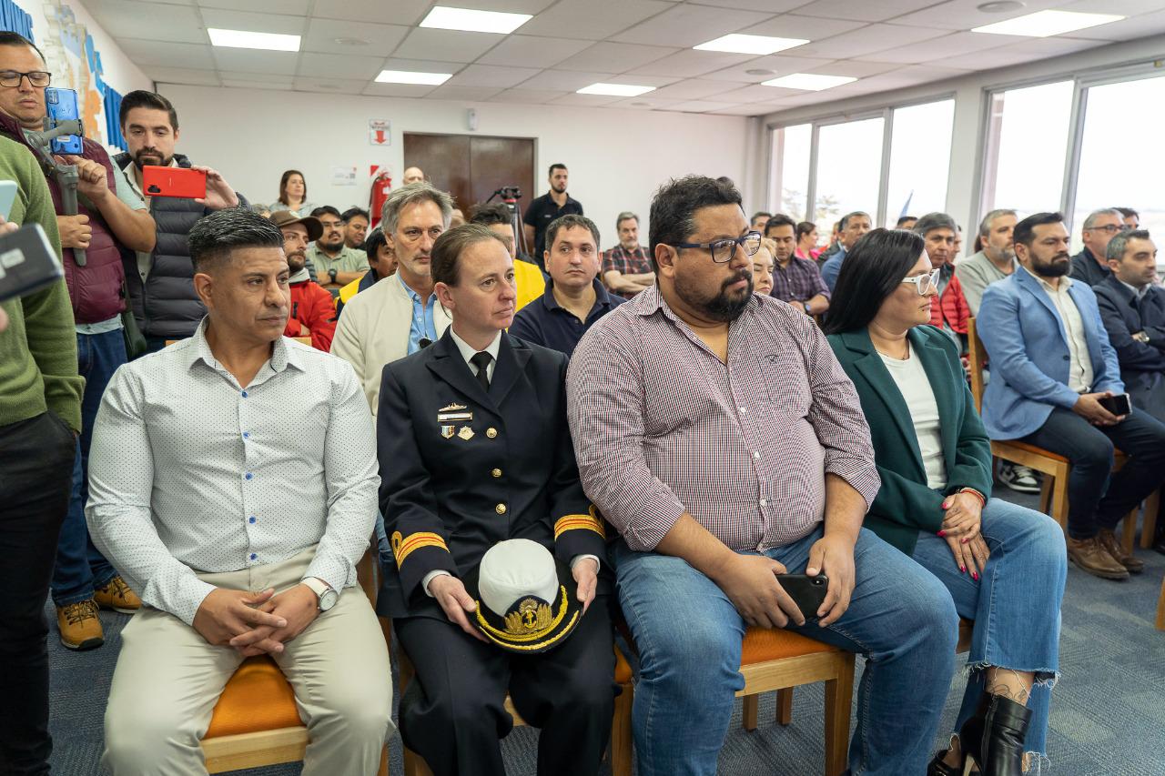 0697FC56-1605-4071-BC39-9AAC5603268E