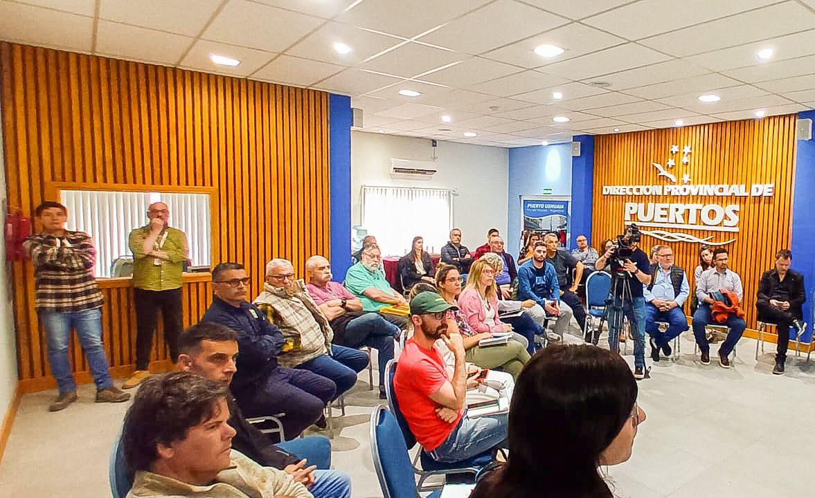 B2447058-6944-4B07-A726-81FD024BA0EF