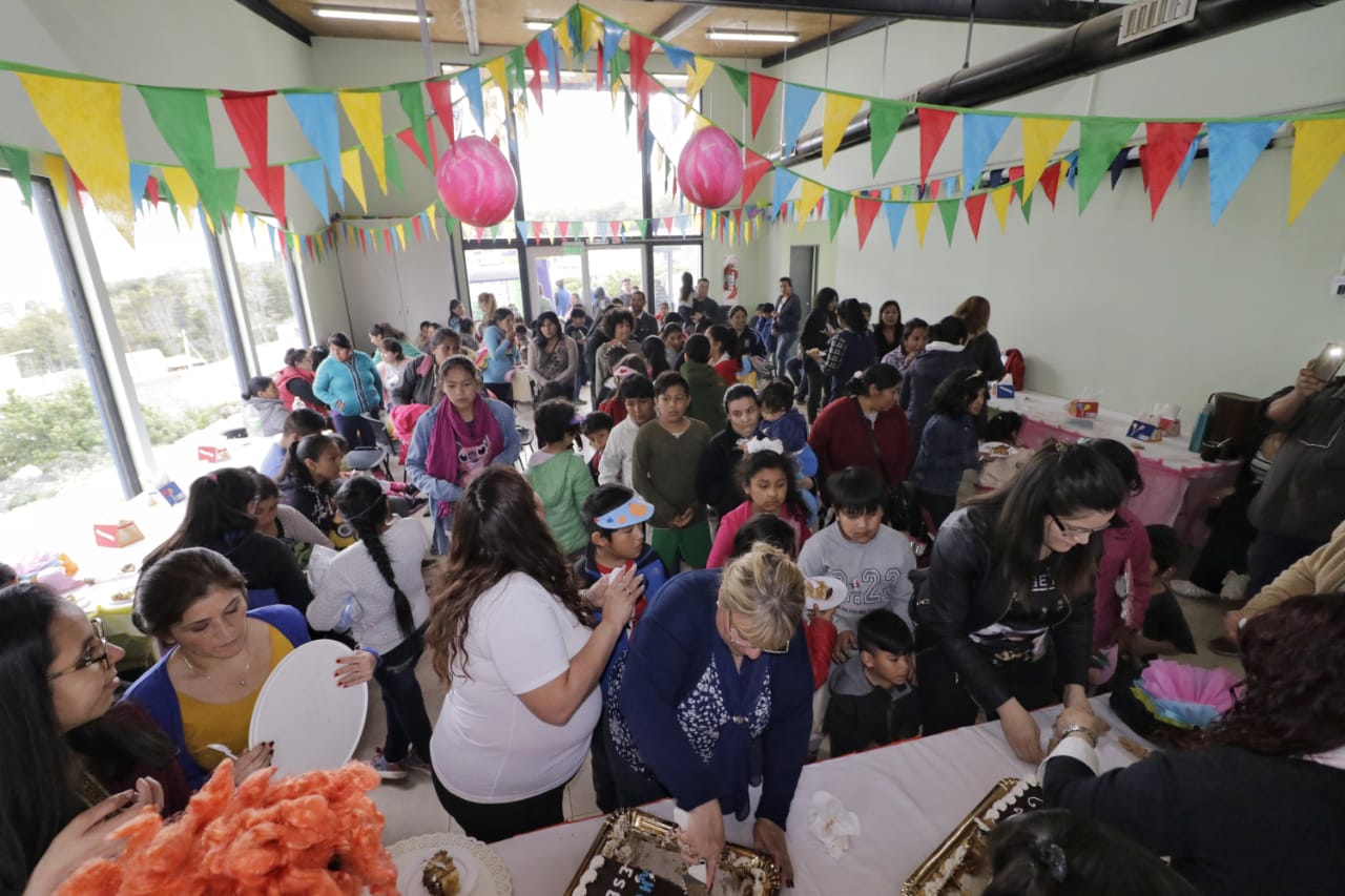 mi barrio festeja mi cumple en el K y D 3