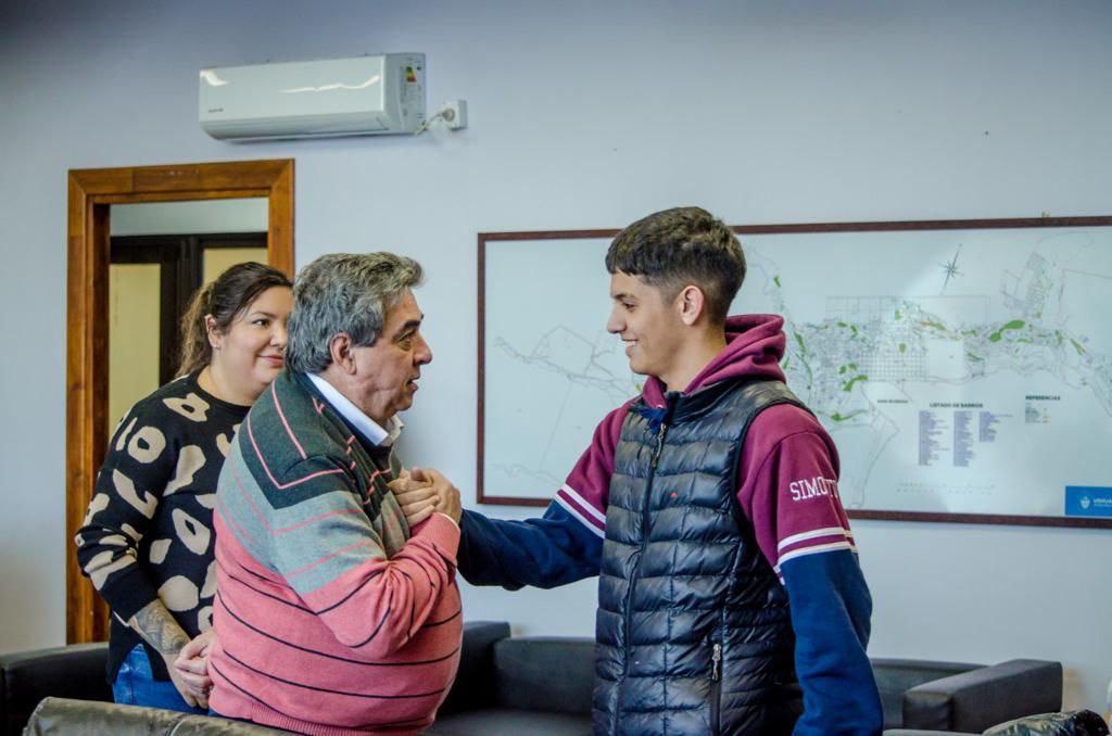 323A6D3E-8A3D-4523-A607-1E55EEFDECF3