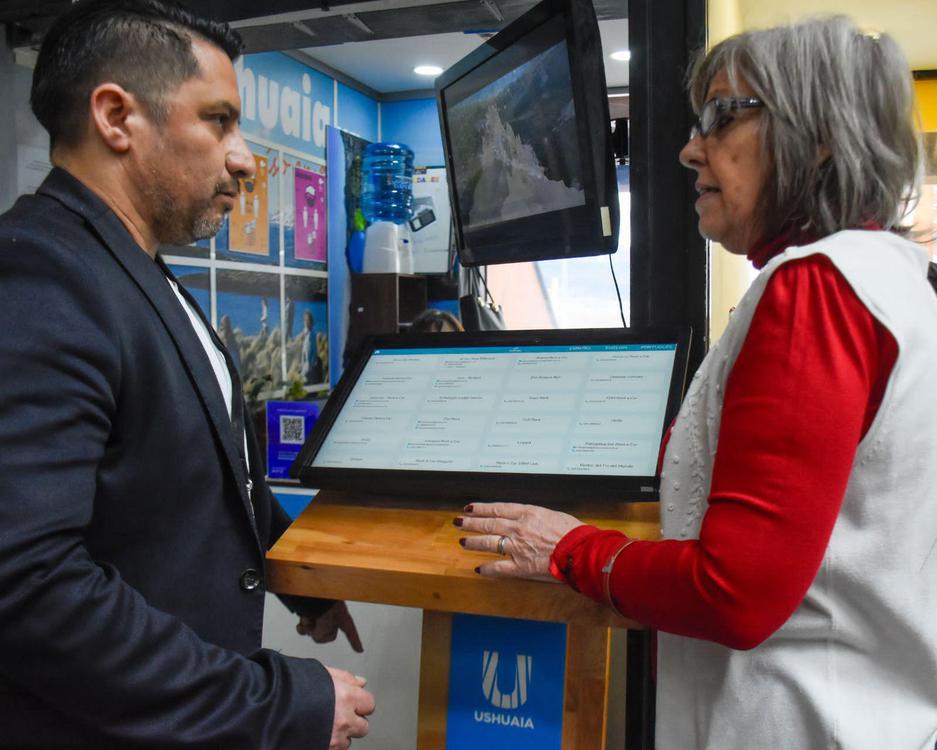 41eac0e0-5e97-41c3-b76c-454bfa406ac3