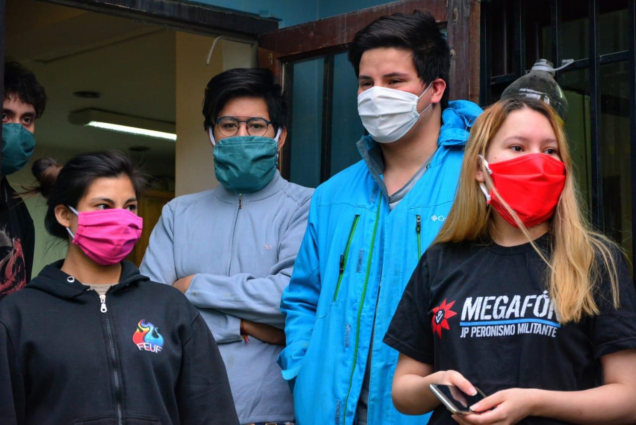 5ebeaf256f72358441bffd4c