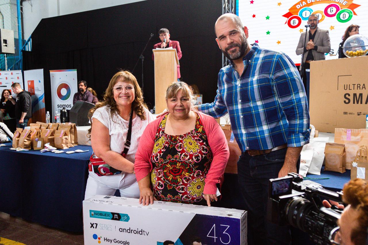 7AA6CB56-2A3D-4A47-A40E-8D712A83F35D