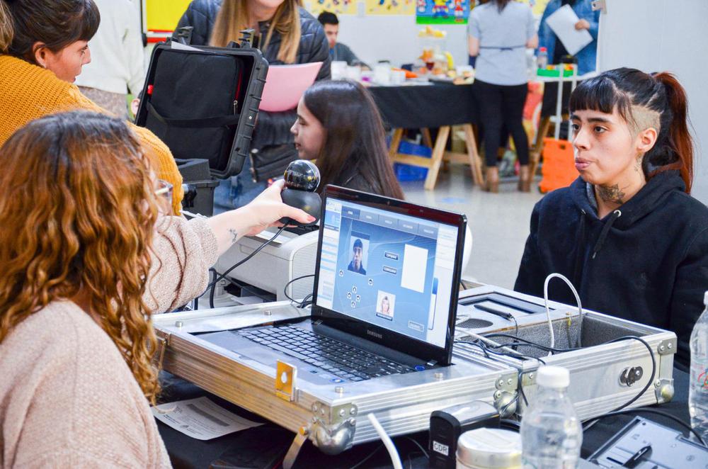 AB70E572-554F-4CD5-9EA0-93FC1167438A