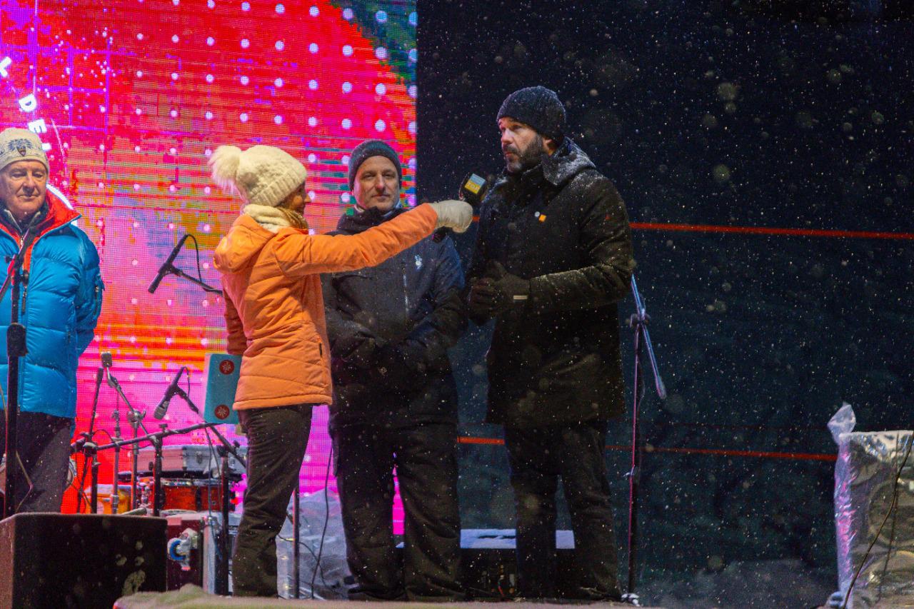 A9003CEE-50D1-4539-9B8E-7A50AFFD88A0