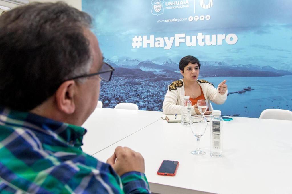 2DCD91E9-544E-4D32-AB00-F1B7300A92E0