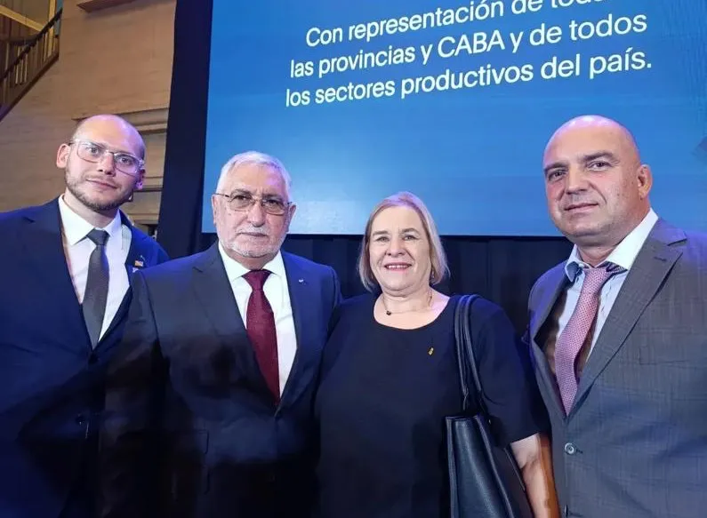 0d30c4a0-08cf-4a20-af72-7beb39c195d6