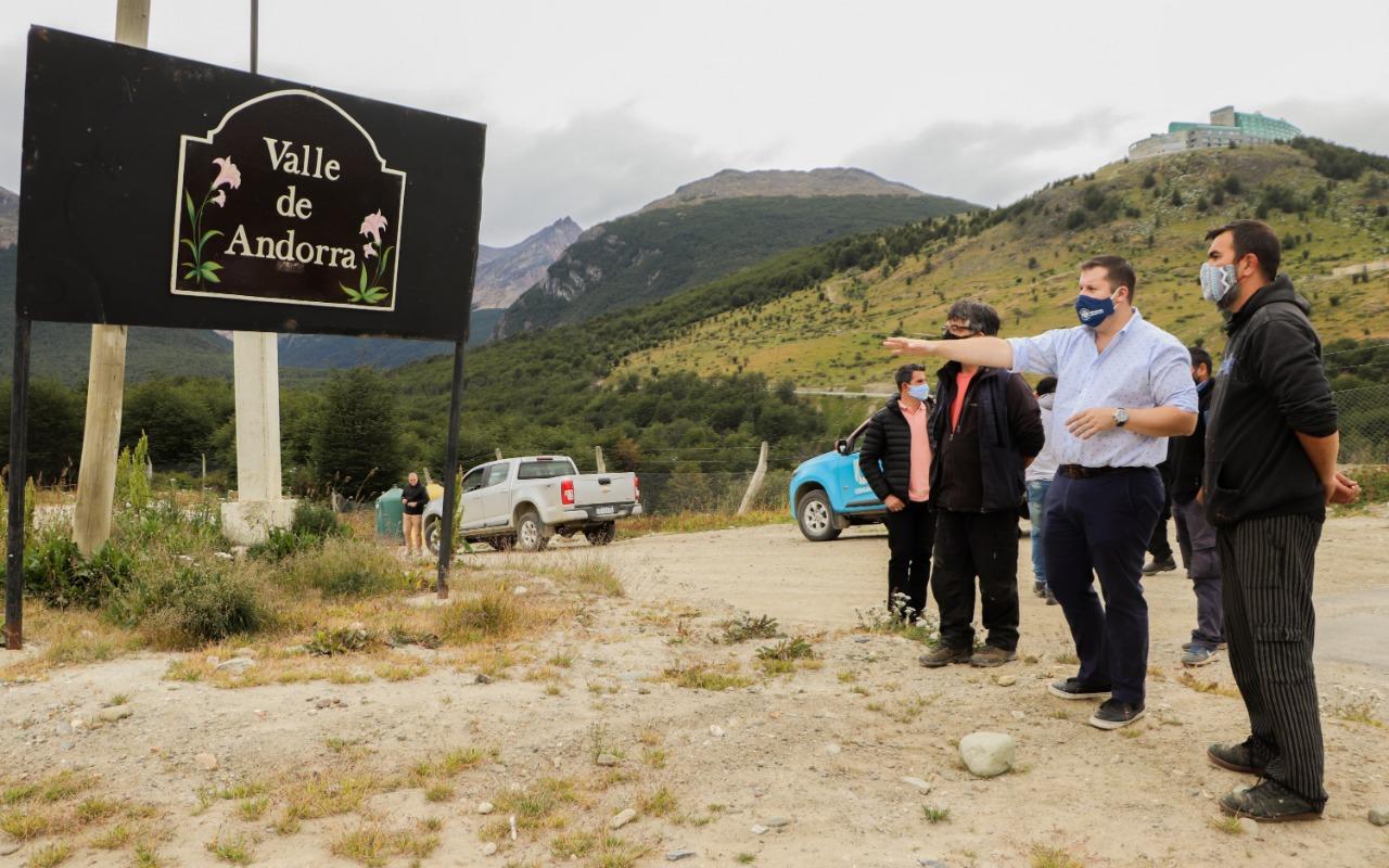 5ff5ef7e8bdb8726275a1f7b