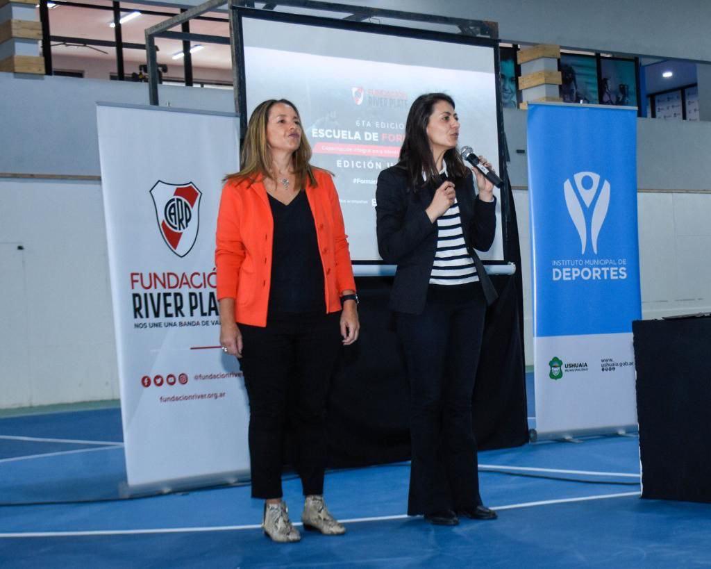 8C560A33-1F84-47AA-AECB-7E9A7765350D