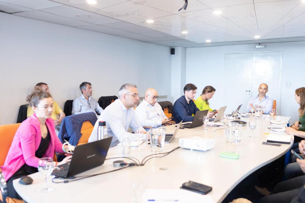 aaeb38c5-58de-4be2-a2f9-1d32dfd7c1ff