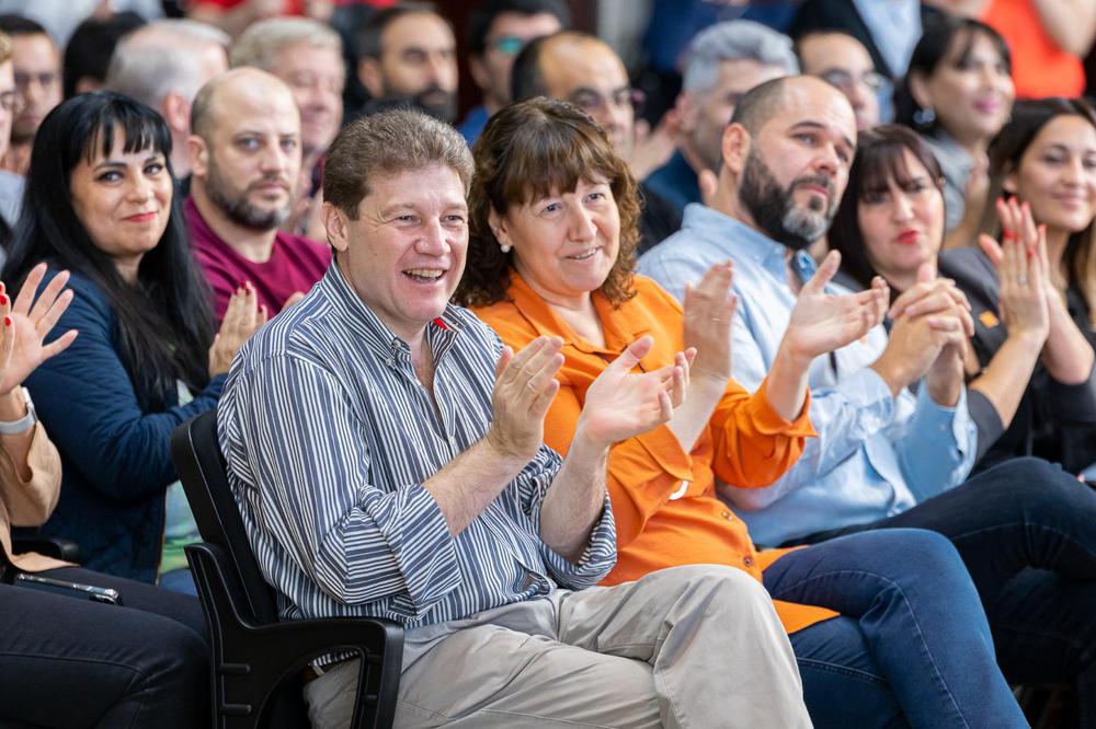 734F4279-C2A0-48AE-A169-297537163658