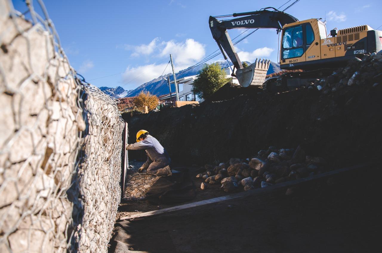 607f4f30112c584b1f9f4988