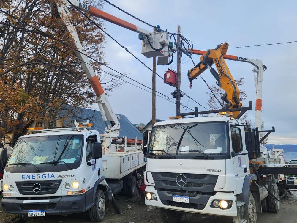 CE66DA42-EC97-431A-84BE-D62465087E3F