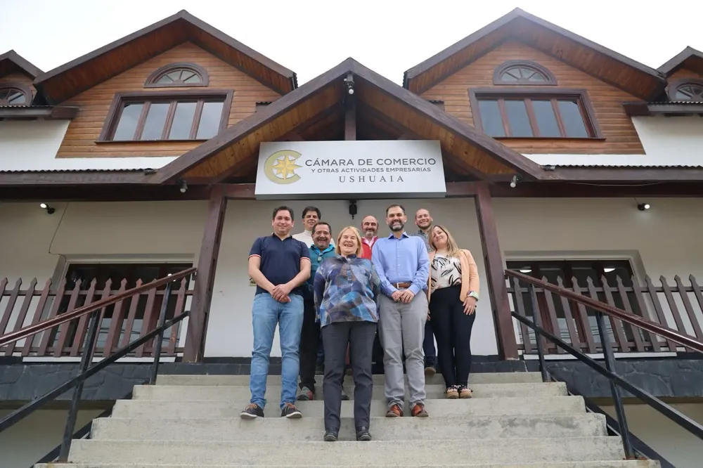 52d4dcfa-2267-4b8e-bbeb-46409dddb374