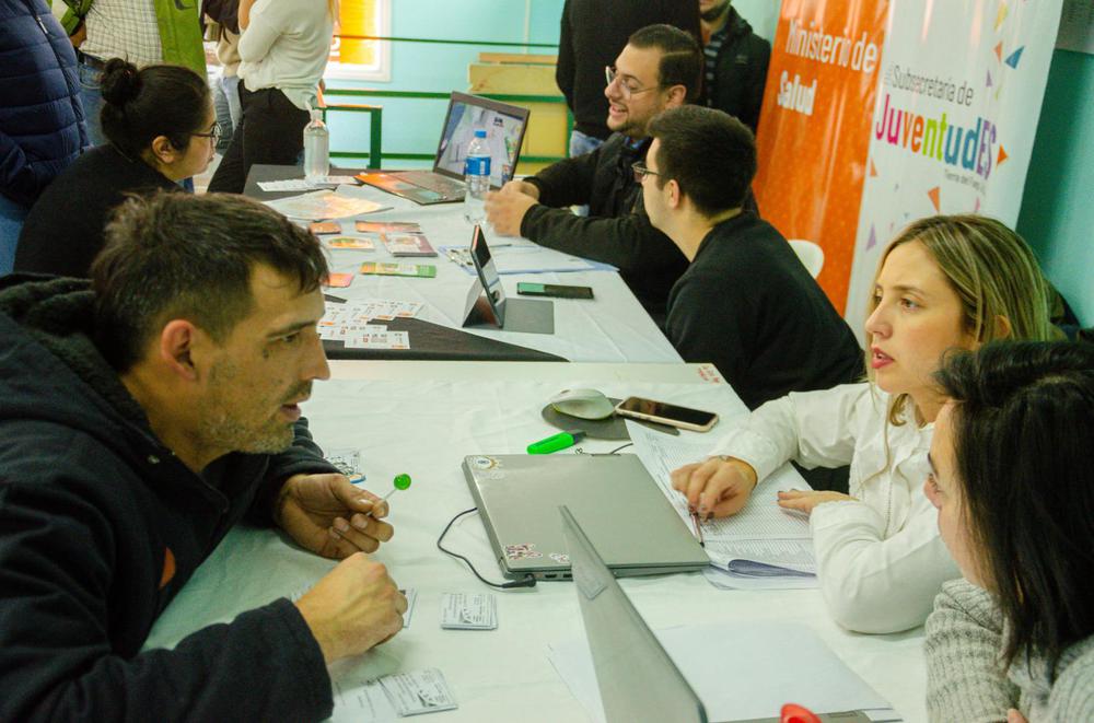 7584AF42-F71D-405F-AB56-984F9330620F