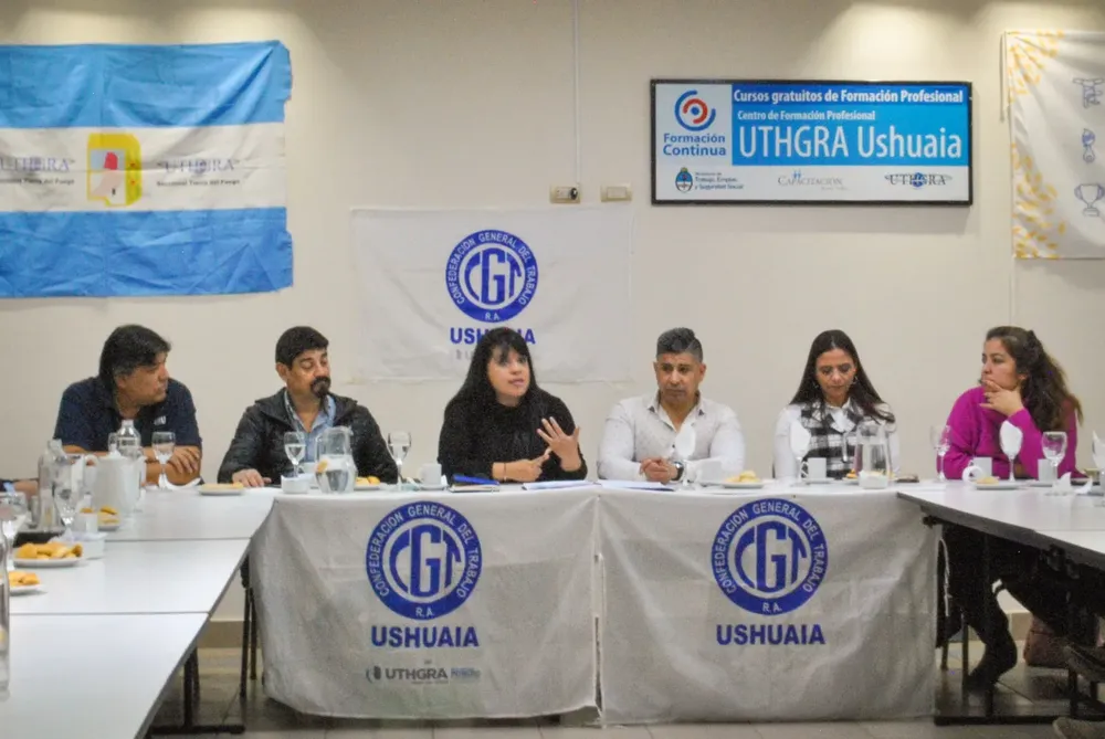 77f01471-d8f8-4f04-89e2-4b99eedcd838