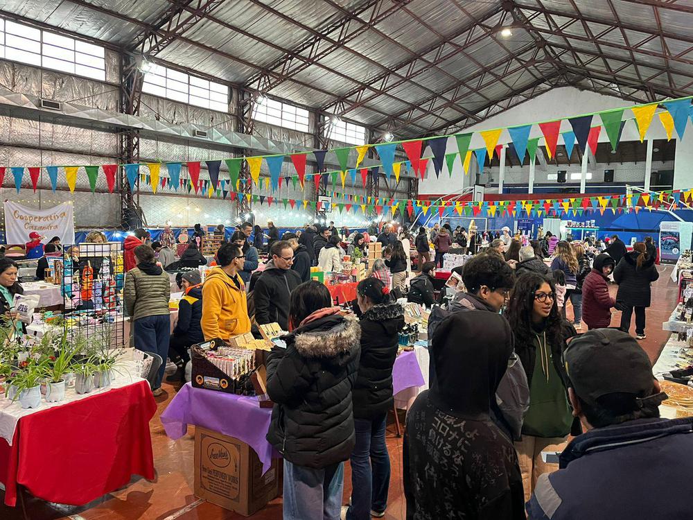 d220902d-3276-4128-bd05-42716b7fa763