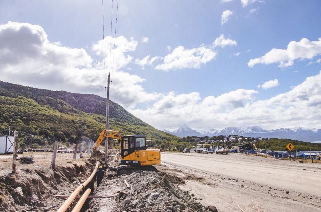 photo_5102956030446381726_y