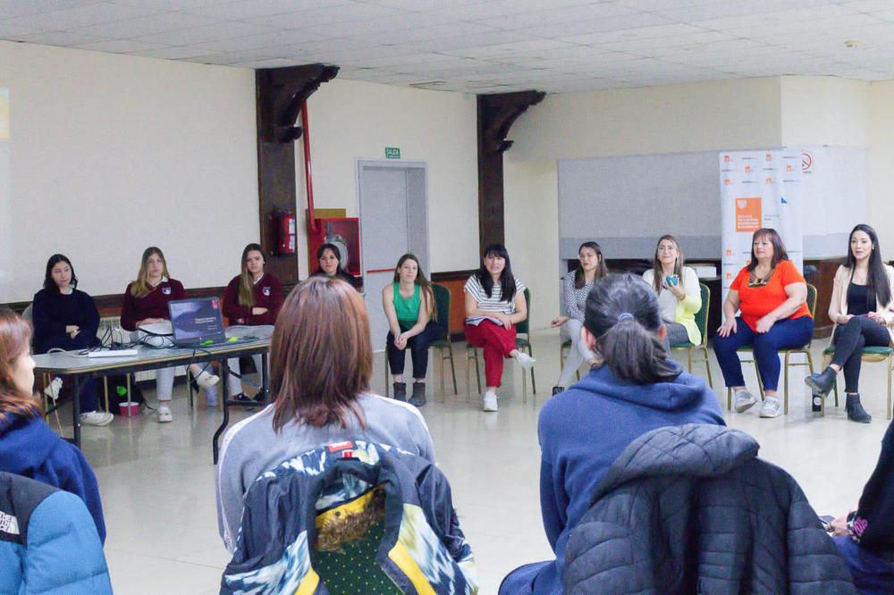 b6650b5e-9e90-43e3-9fc8-d632bfdba762