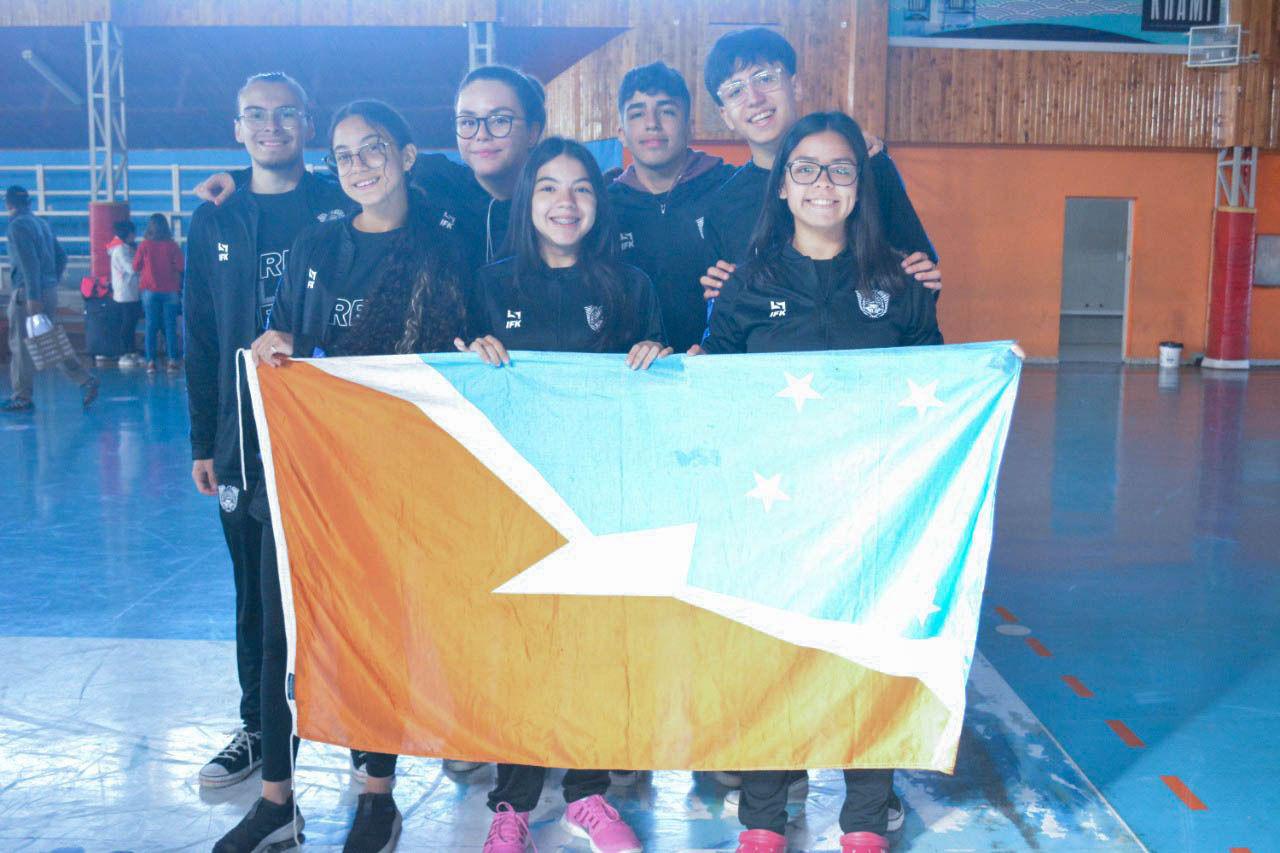 84E38A05-2928-4DDE-BF2F-E092BF35D9F9