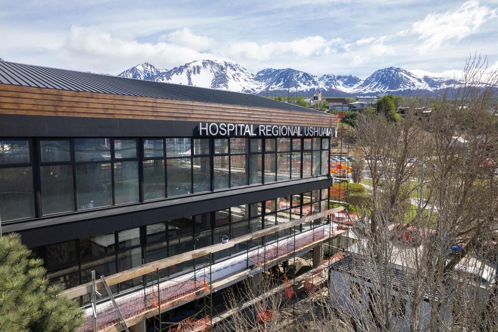 b105a220-b65a-435b-b462-e67374214db2