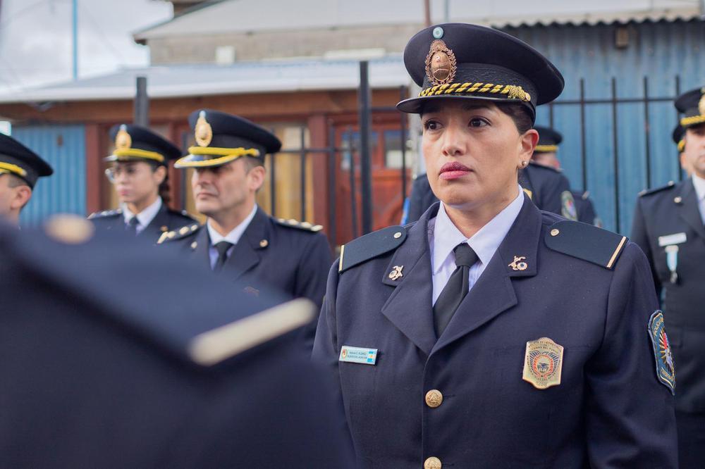 BC9C74E1-A9F8-416F-A8C9-9F944801FF11