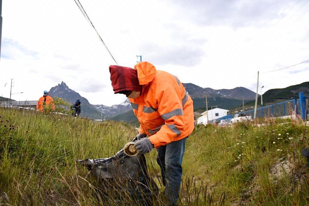 5fe0ff7acb0160c548ce85f3