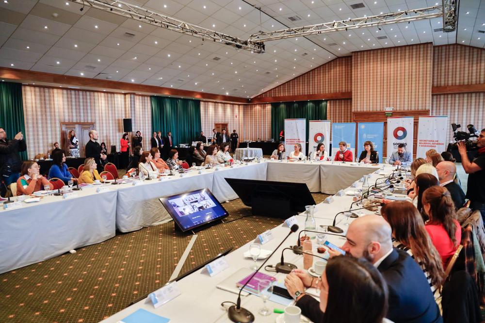 74C50215-9A3B-47F1-9D86-75B0B747A8A7